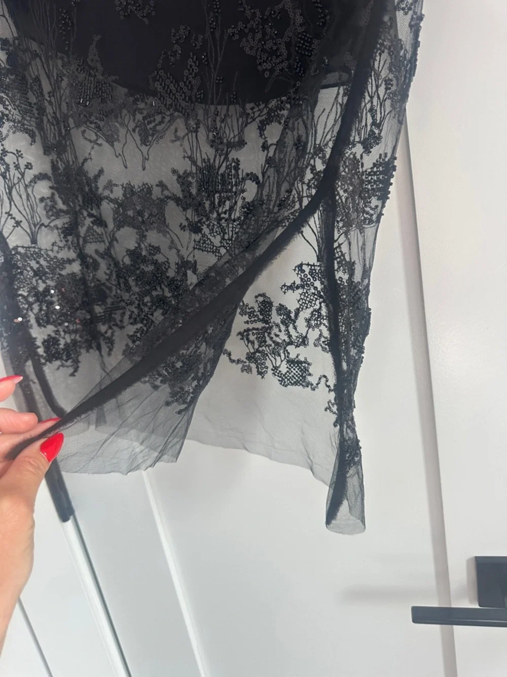 Zara Black Skirt with Branded Waist Label - Picture 4 of 7